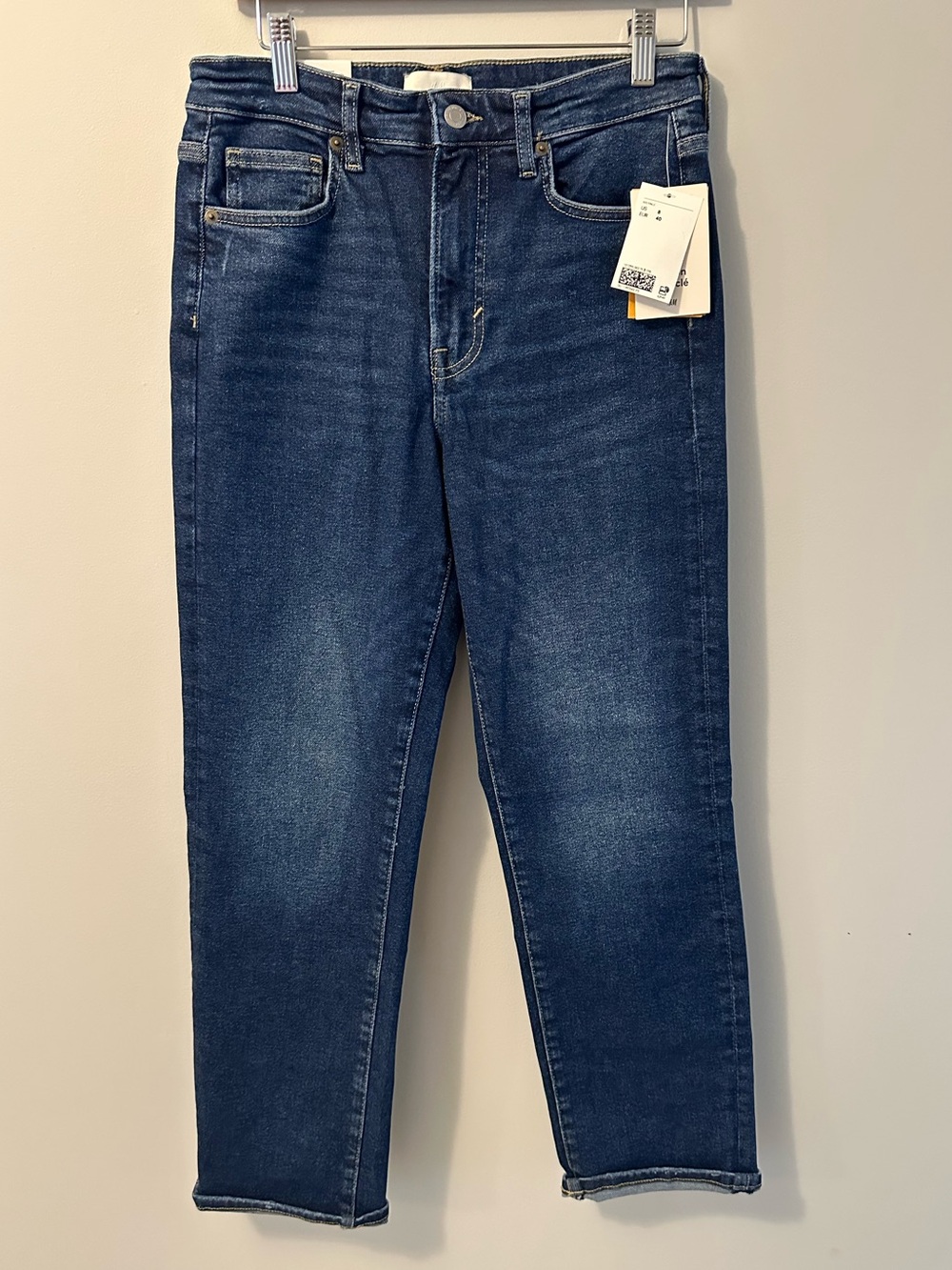 H&M Women’s Slim Jeans in Dark Blue Size 8